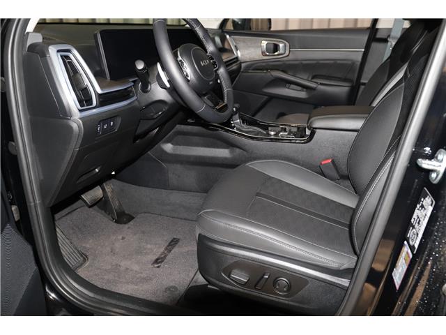 2024 Kia Sorento 2.5T X-Line (Stk: 25251) in Edmonton - Image 12 of 32 2024 Kia Sorento 2.5T X-Line (Stk: 25251) in Edmonton - Image 12 of 32