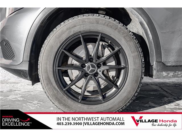 2019 Mercedes-Benz GLC 300 Base (Stk: B9064) in Calgary - Image 5 of 8