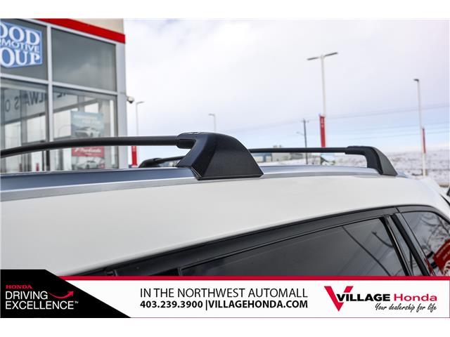 2021 Toyota Highlander XLE (Stk: B9058) in Calgary - Image 8 of 35 2021 Toyota Highlander XLE (Stk: B9058) in Calgary - Image 8 of 35