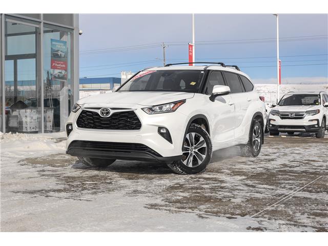 2021 Toyota Highlander XLE (Stk: B9058) in Calgary - Image 2 of 35 2021 Toyota Highlander XLE (Stk: B9058) in Calgary - Image 2 of 35