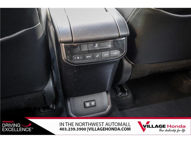 2021 Toyota Highlander XLE (Stk: B9058) in Calgary - Image 33 of 35 2021 Toyota Highlander XLE (Stk: B9058) in Calgary - Image 33 of 35