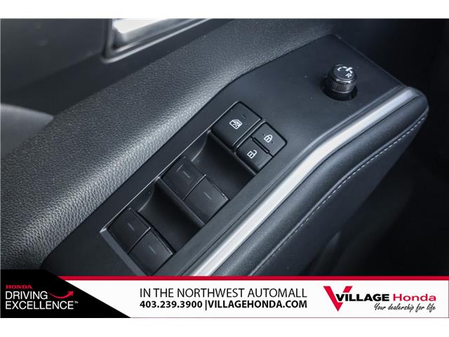 2021 Toyota Highlander XLE (Stk: B9058) in Calgary - Image 14 of 35 2021 Toyota Highlander XLE (Stk: B9058) in Calgary - Image 14 of 35