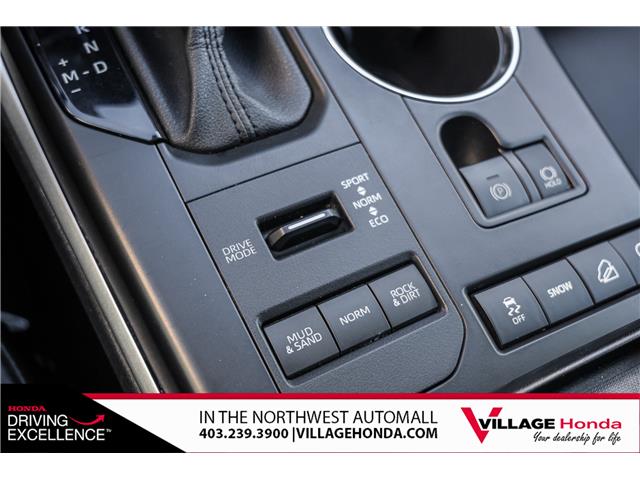 2021 Toyota Highlander XLE (Stk: B9058) in Calgary - Image 24 of 35 2021 Toyota Highlander XLE (Stk: B9058) in Calgary - Image 24 of 35