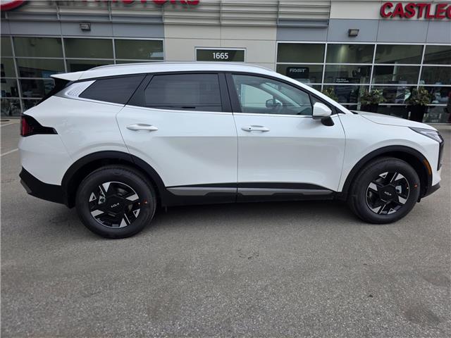 2026 Kia Sportage LX (Stk: 55820) in Castlegar - Image 7 of 13