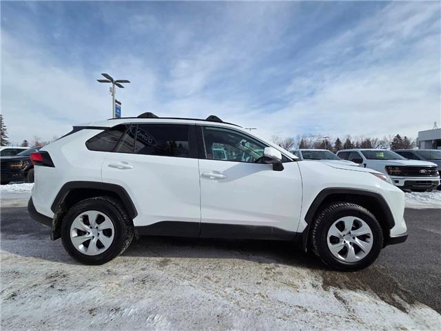 2021 Toyota RAV4 LE (Stk: TA-406A) in Calgary - Image 3 of 10