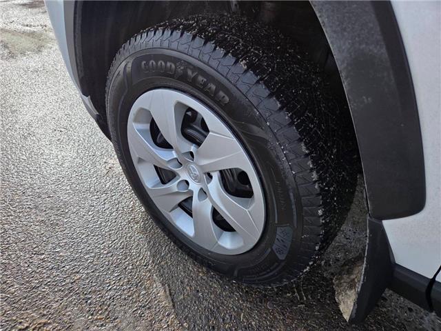 2021 Toyota RAV4 LE (Stk: TA-406A) in Calgary - Image 5 of 10