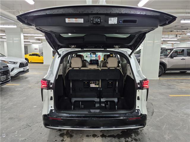2021 Toyota Sienna Limited 7-Passenger (Stk: 10U6436) in Markham - Image 32 of 37