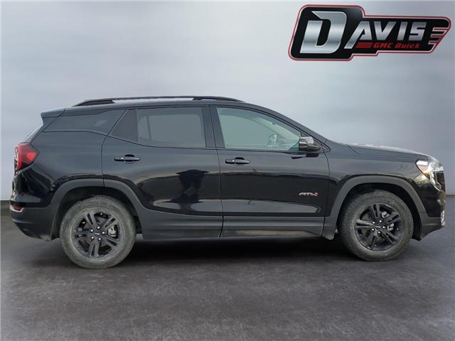 2022 GMC Terrain AT4 (Stk: 351837) in Medicine Hat - Image 6 of 15 2022 GMC Terrain AT4 (Stk: 351837) in Medicine Hat - Image 6 of 15