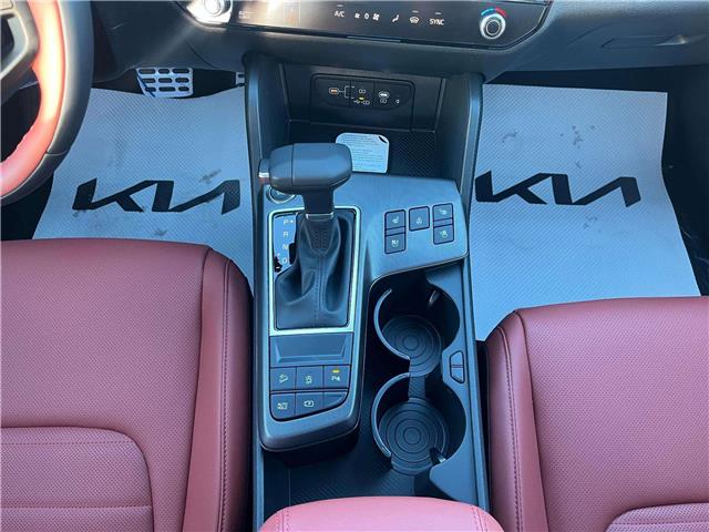 2026 Kia Sportage EX Premium w/Red Interior (Stk: SP26048) in Cold Lake - Image 13 of 24