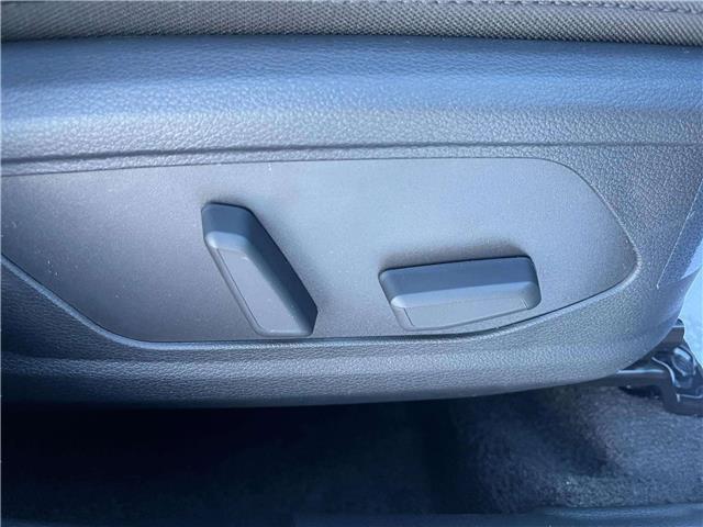 2026 Kia Sportage EX Premium w/Red Interior (Stk: SP26048) in Cold Lake - Image 15 of 24