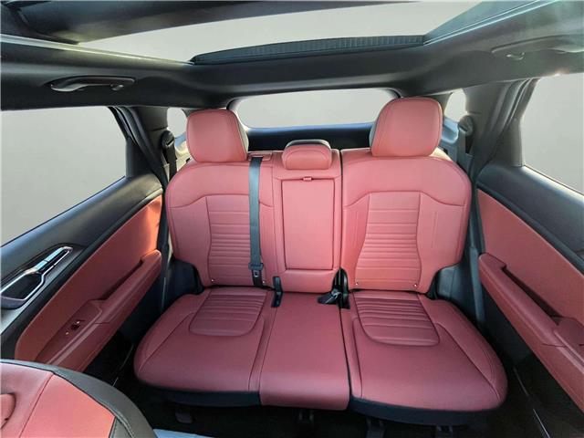 2026 Kia Sportage EX Premium w/Red Interior (Stk: SP26048) in Cold Lake - Image 24 of 24