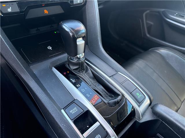 2016 Honda Civic Touring (Stk: L713A) in Newmarket - Image 12 of 18
