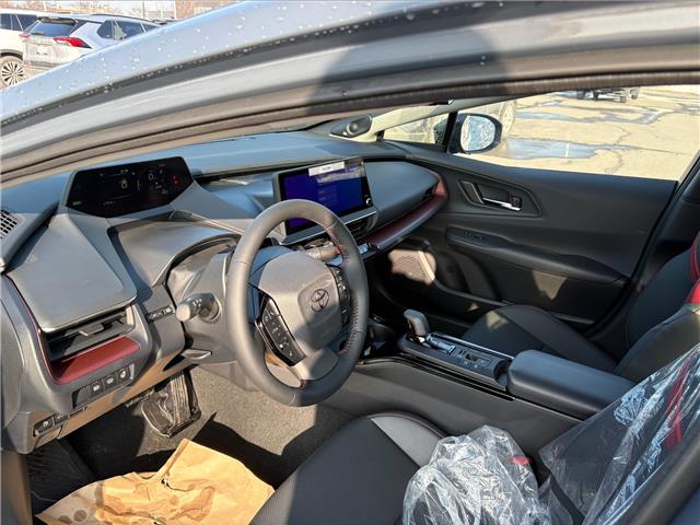 2026 Toyota Prius Plug-In Hybrid XSE Premium (Stk: 26136) in Bowmanville - Image 6 of 7
