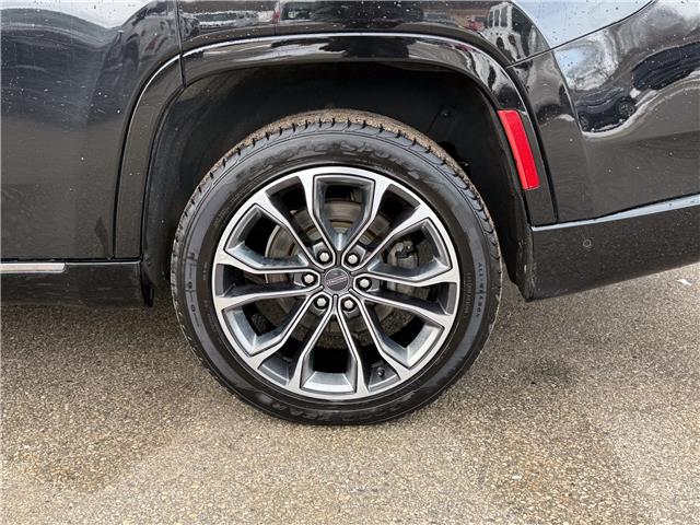 2022 Jeep Grand Wagoneer Series III (Stk: L5883) in London - Image 32 of 32
