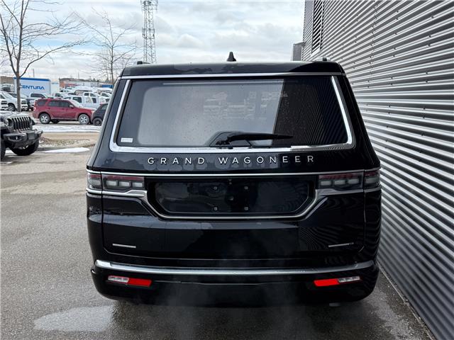 2022 Jeep Grand Wagoneer Series III (Stk: L5883) in London - Image 5 of 32