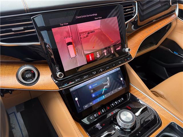 2022 Jeep Grand Wagoneer Series III (Stk: L5883) in London - Image 21 of 32