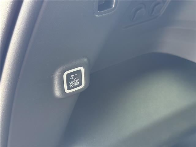 2026 Jeep Cherokee Overland (Stk: 26149) in London - Image 28 of 29