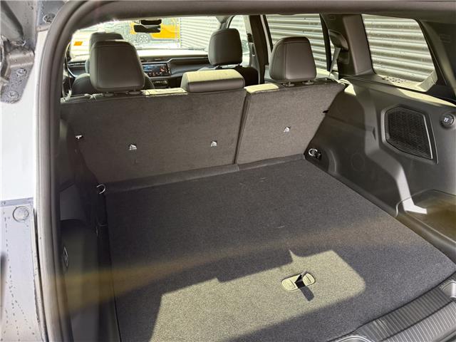 2026 Jeep Cherokee Overland (Stk: 26149) in London - Image 7 of 29