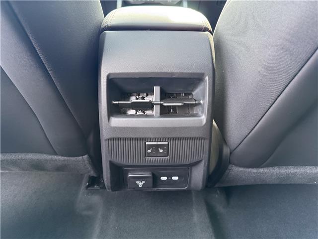 2026 Jeep Cherokee Overland (Stk: 26149) in London - Image 27 of 29