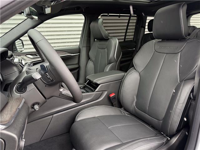 2025 Jeep Grand Cherokee Overland (Stk: 25574D) in London - Image 9 of 31 2025 Jeep Grand Cherokee Overland (Stk: 25574D) in London - Image 9 of 31