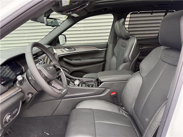 2025 Jeep Grand Cherokee Overland (Stk: 25574D) in London - Image 10 of 31 2025 Jeep Grand Cherokee Overland (Stk: 25574D) in London - Image 10 of 31