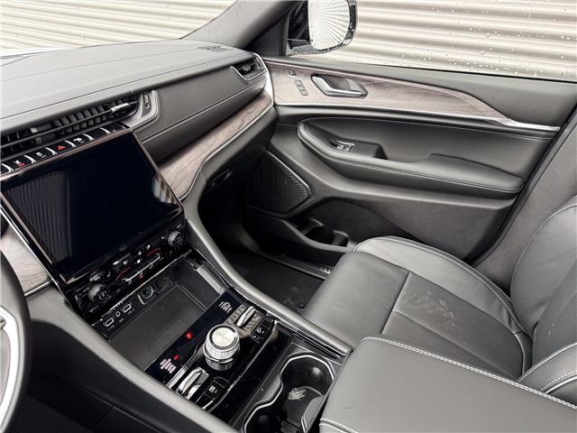 2025 Jeep Grand Cherokee Overland (Stk: 25574D) in London - Image 21 of 31 2025 Jeep Grand Cherokee Overland (Stk: 25574D) in London - Image 21 of 31