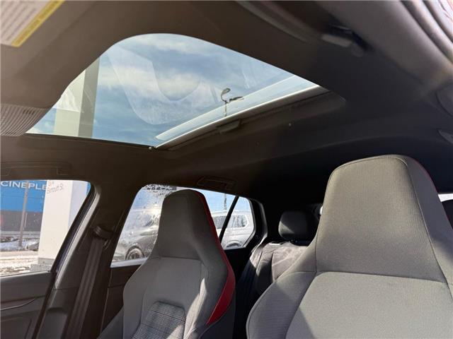2022 Volkswagen Golf GTI Autobahn (Stk: UO3494) in Sarnia - Image 14 of 18 2022 Volkswagen Golf GTI Autobahn (Stk: UO3494) in Sarnia - Image 14 of 18
