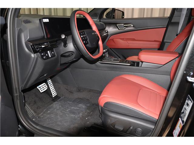 2026 Kia Sportage EX Premium w/Red Interior (Stk: 26973) in Edmonton - Image 11 of 31