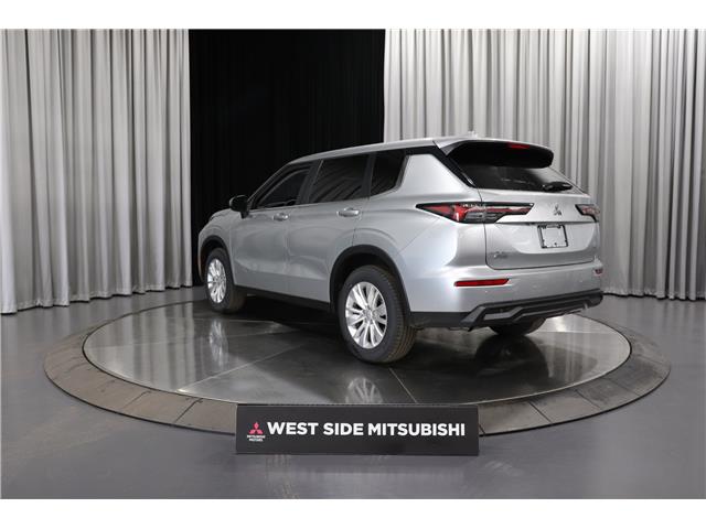 2026 Mitsubishi Outlander ES (Stk: T26349) in Edmonton - Image 4 of 30