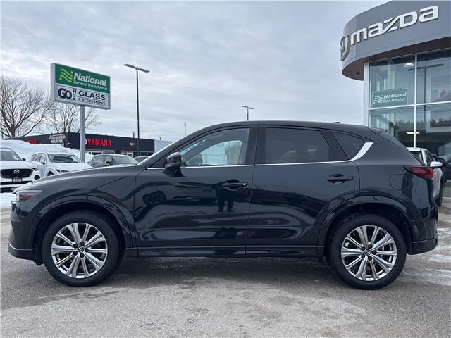 2022 Mazda CX-5 Signature (Stk: 03673P) in Owen Sound - Image 2 of 38