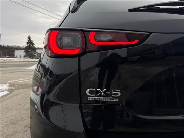 2022 Mazda CX-5 Signature (Stk: 03673P) in Owen Sound - Image 10 of 38