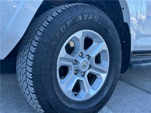 2024 Toyota 4Runner Base (Stk: W7013A) in Cobourg - Image 2 of 24