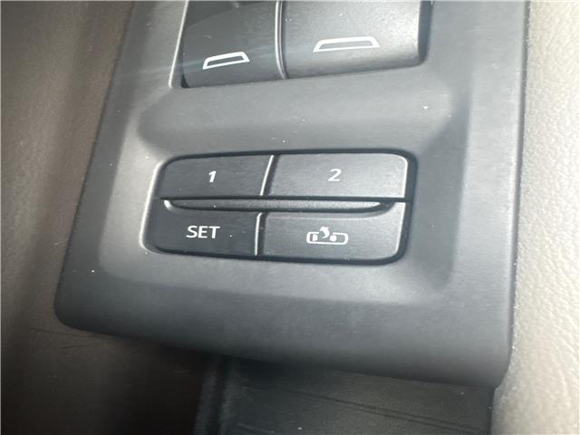 2023 GMC Yukon XL SLT (Stk: 525056) in Port Hope - Image 14 of 24