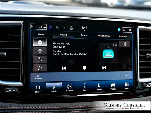 2025 Chrysler Pacifica Hybrid Pinnacle (Stk: U6355) in Grimsby - Image 29 of 33