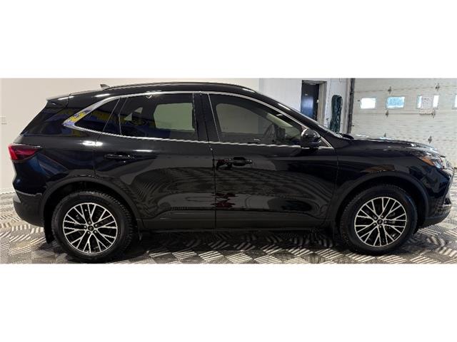 2025 Ford Escape PHEV (Stk: A13967) in North Bay - Image 6 of 30