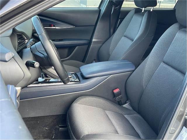 2021 Mazda CX-30 GS (Stk: 25T290A) in Kingston - Image 9 of 18