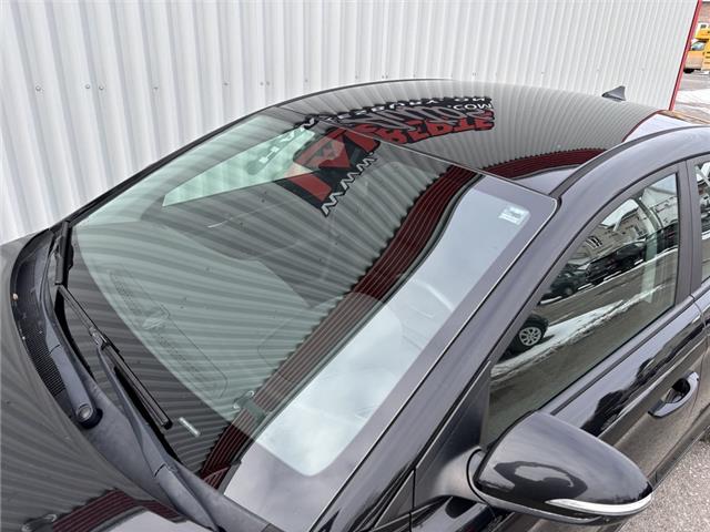 2017 Hyundai Elantra  (Stk: 2755) in Hawkesbury - Image 3 of 21