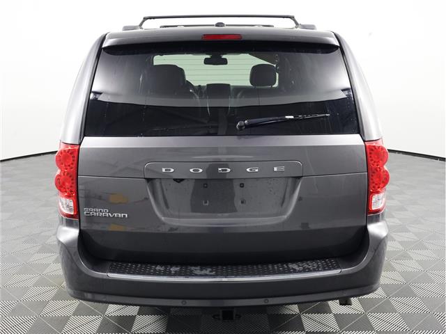2019 Dodge Grand Caravan 35th Anniversary (Stk: A20749) in Calgary - Image 7 of 20