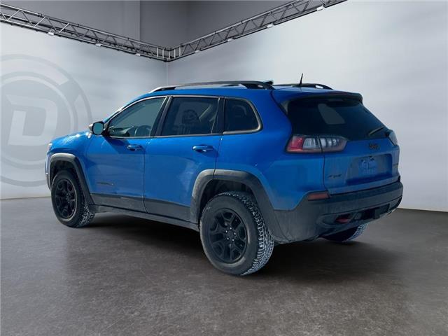 2019 Jeep Cherokee Trailhawk (Stk: 41167) in Lethbridge - Image 3 of 8