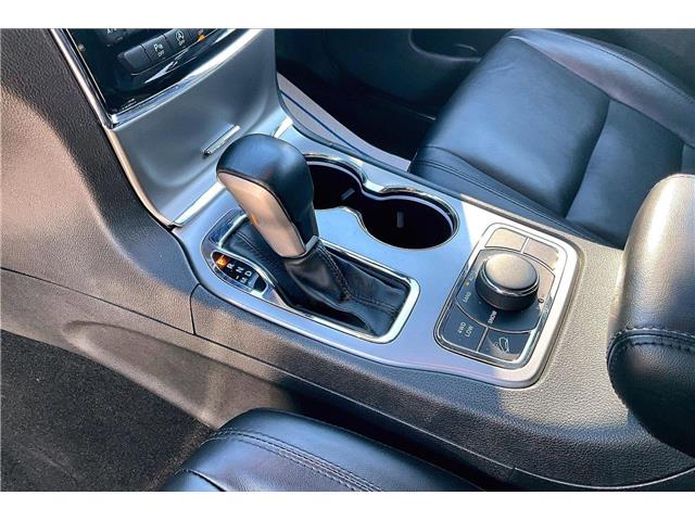 2022 Jeep Grand Cherokee WK Limited (Stk: 11893U) in Calgary - Image 14 of 34