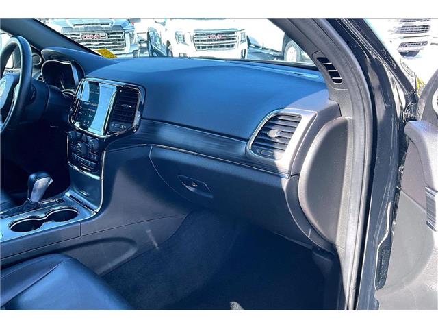 2022 Jeep Grand Cherokee WK Limited (Stk: 11893U) in Calgary - Image 16 of 34