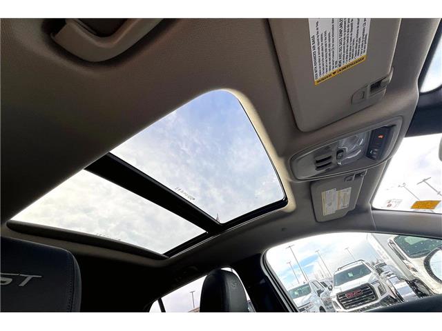 2025 Buick Encore GX Sport Touring (Stk: 95117U) in Calgary - Image 17 of 34