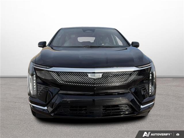 2026 Cadillac OPTIQ Premium Luxury (Stk: 2-13213) in Oshawa - Image 2 of 21