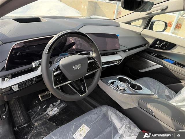 2026 Cadillac OPTIQ Premium Luxury (Stk: 2-13213) in Oshawa - Image 11 of 21