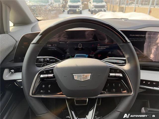 2026 Cadillac OPTIQ Premium Luxury (Stk: 2-13213) in Oshawa - Image 12 of 21