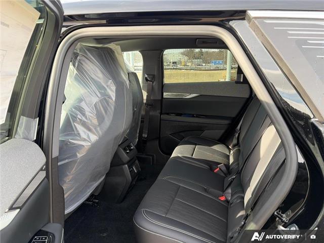 2026 Cadillac OPTIQ Premium Luxury (Stk: 2-13213) in Oshawa - Image 20 of 21