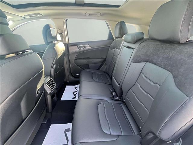 2026 Kia Sportage EX Premium w/Black Interior (Stk: SP26052) in Cold Lake - Image 9 of 25