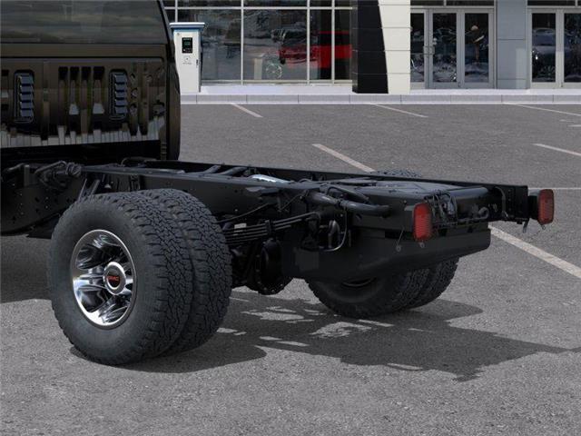 2026 GMC Sierra 3500HD Chassis SLE (Stk: TF227160) in Calgary - Image 15 of 25 2026 GMC Sierra 3500HD Chassis SLE (Stk: TF227160) in Calgary - Image 15 of 25