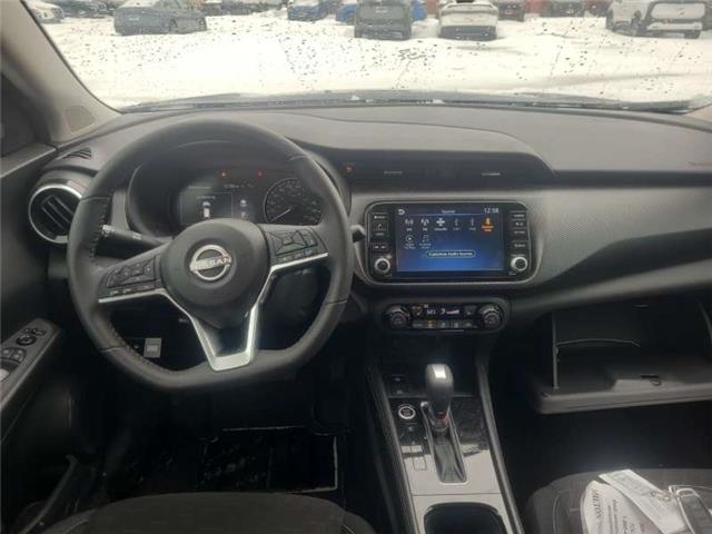 2024 Nissan Kicks SV (Stk: 43579J) in Belleville - Image 2 of 3