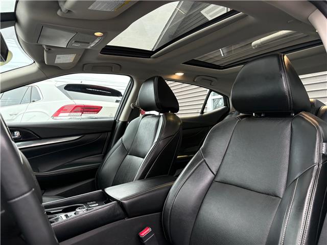 2023 Nissan Maxima SL in Sussex - Image 7 of 13